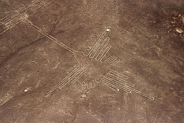 Ancient.Aliens.Nazca-Lines-hummingbird